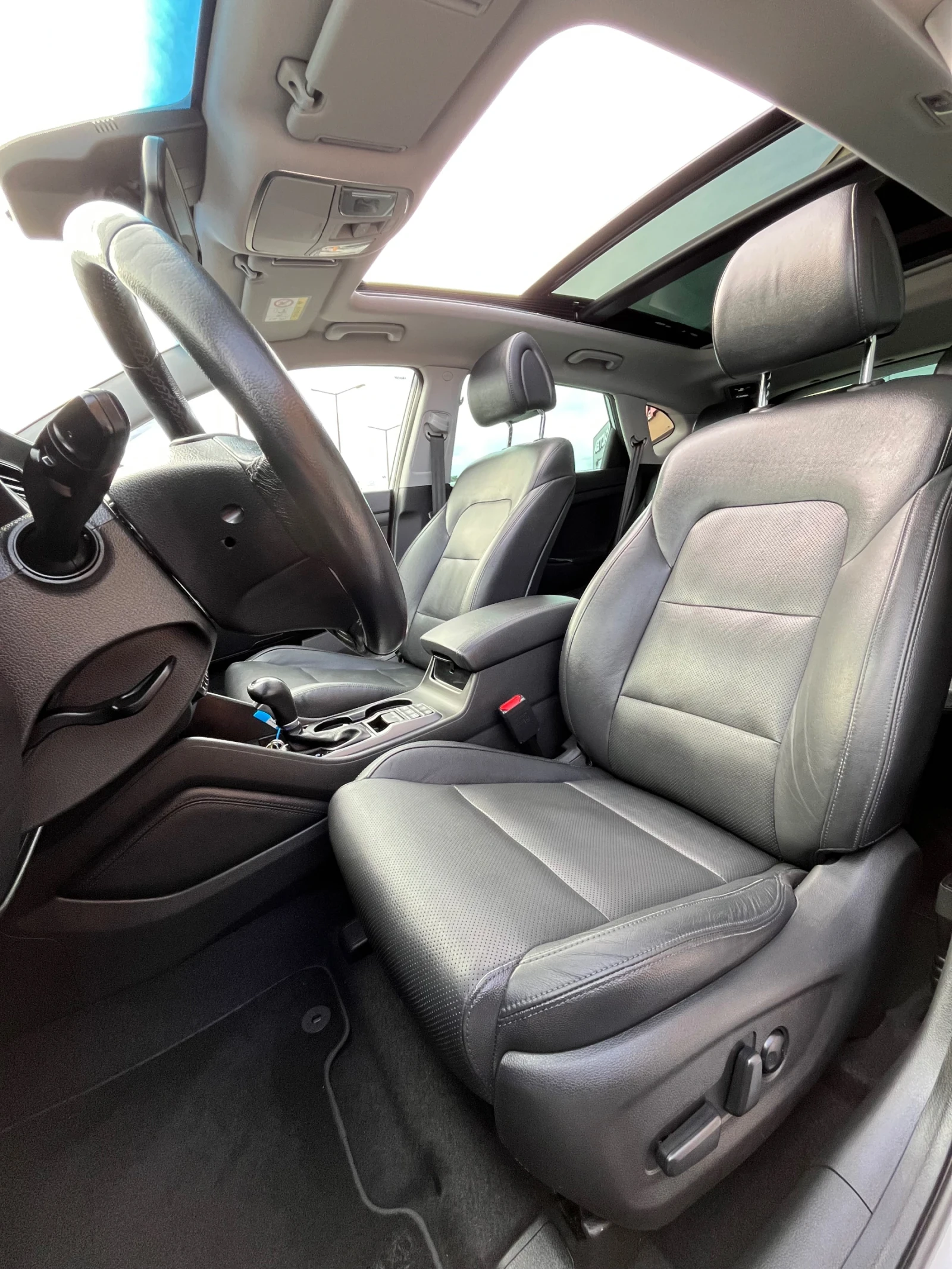 Hyundai Tucson 1.6T-177кс.;4Х4;Keyless;ПАНОРАМА;ПОДГРЕВ;ОБДУХВАНЕ - изображение 7