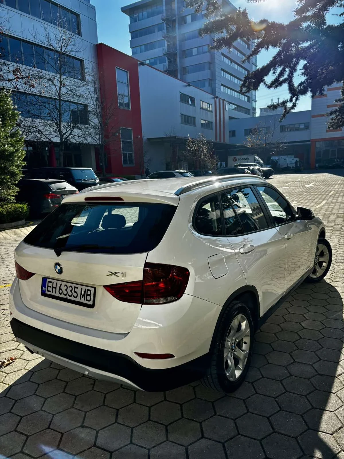 BMW X1 2.0 S Drive - изображение 9