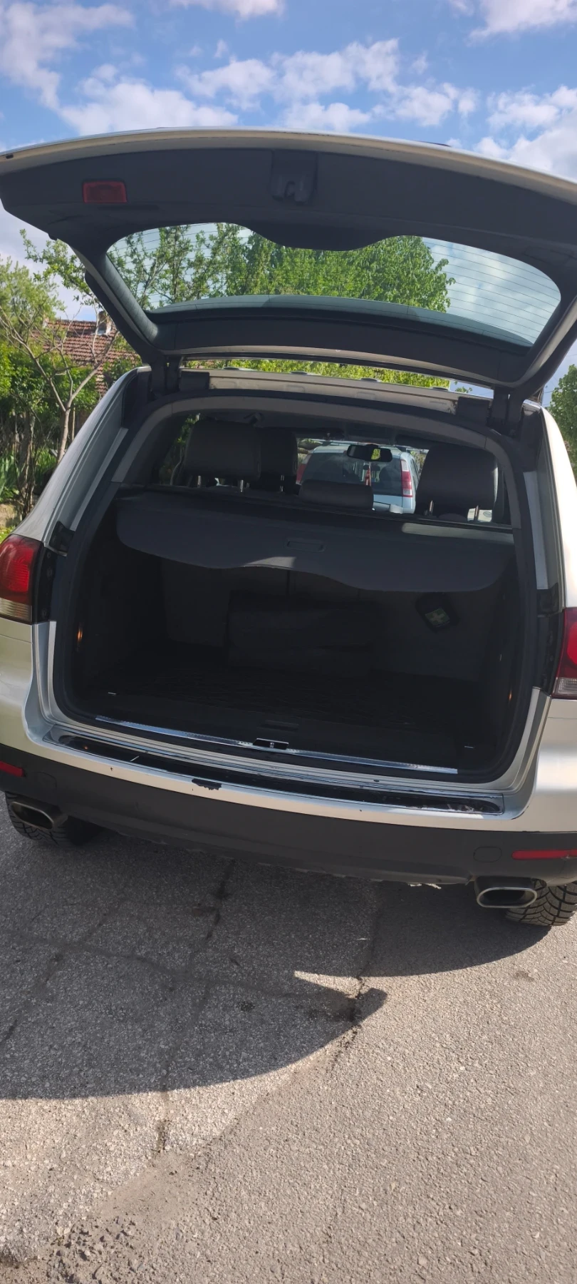 VW Touareg, снимка 6 - Автомобили и джипове - 54392429