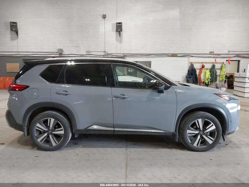 Nissan Rogue 1.5l Platinum Intelligent Awd, снимка 13 - Автомобили и джипове - 54444674