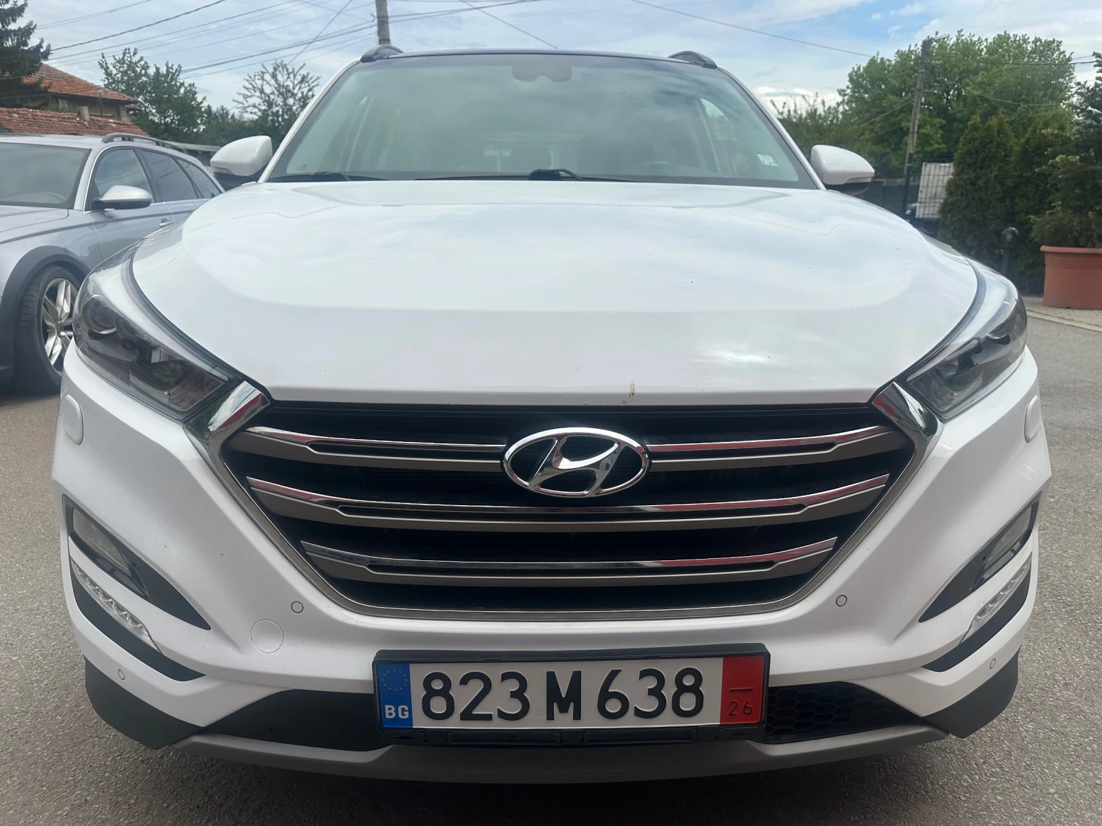Hyundai Tucson 2.0 CRDI 4x4, снимка 3 - Автомобили и джипове - 54774502