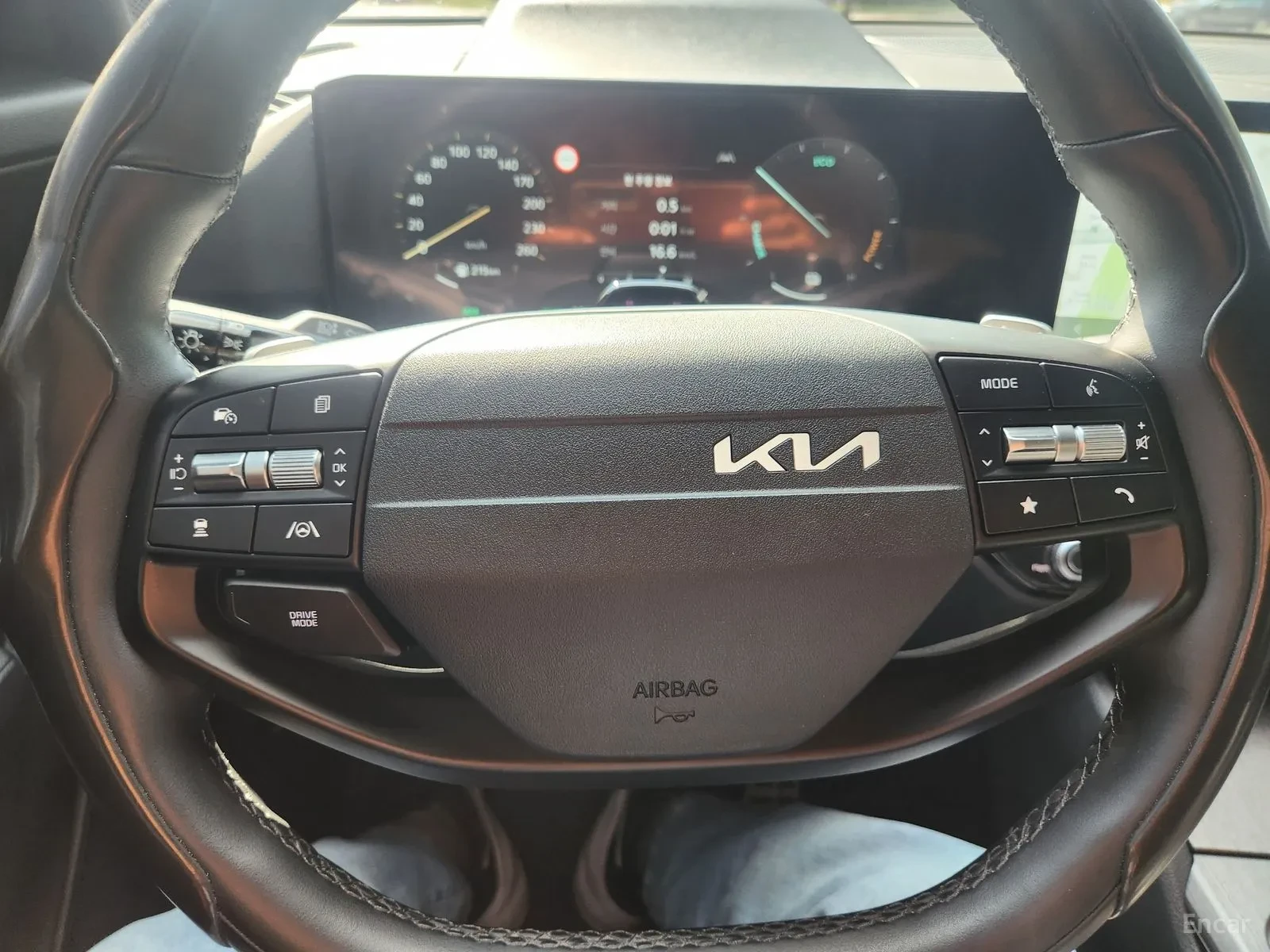 Kia Sportage, снимка 10 - Автомобили и джипове - 55057194