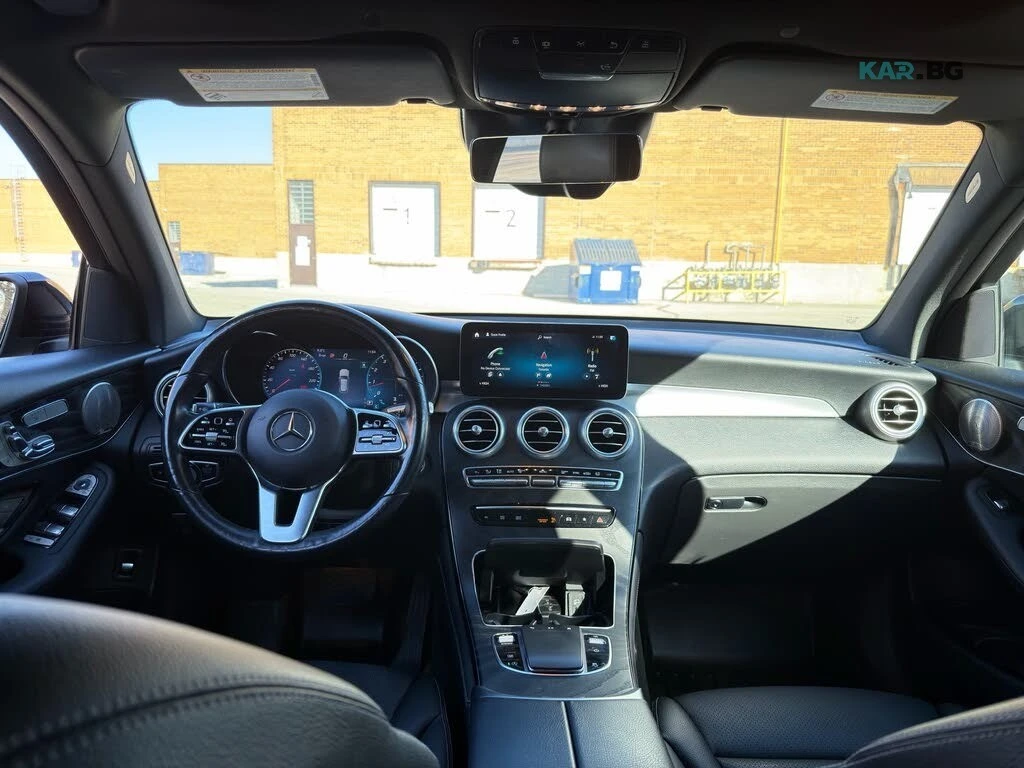 Mercedes-Benz GLC 300 * 4MATIC * PANO * Автокредит * (Цена до България), снимка 11 - Автомобили и джипове - 55303394