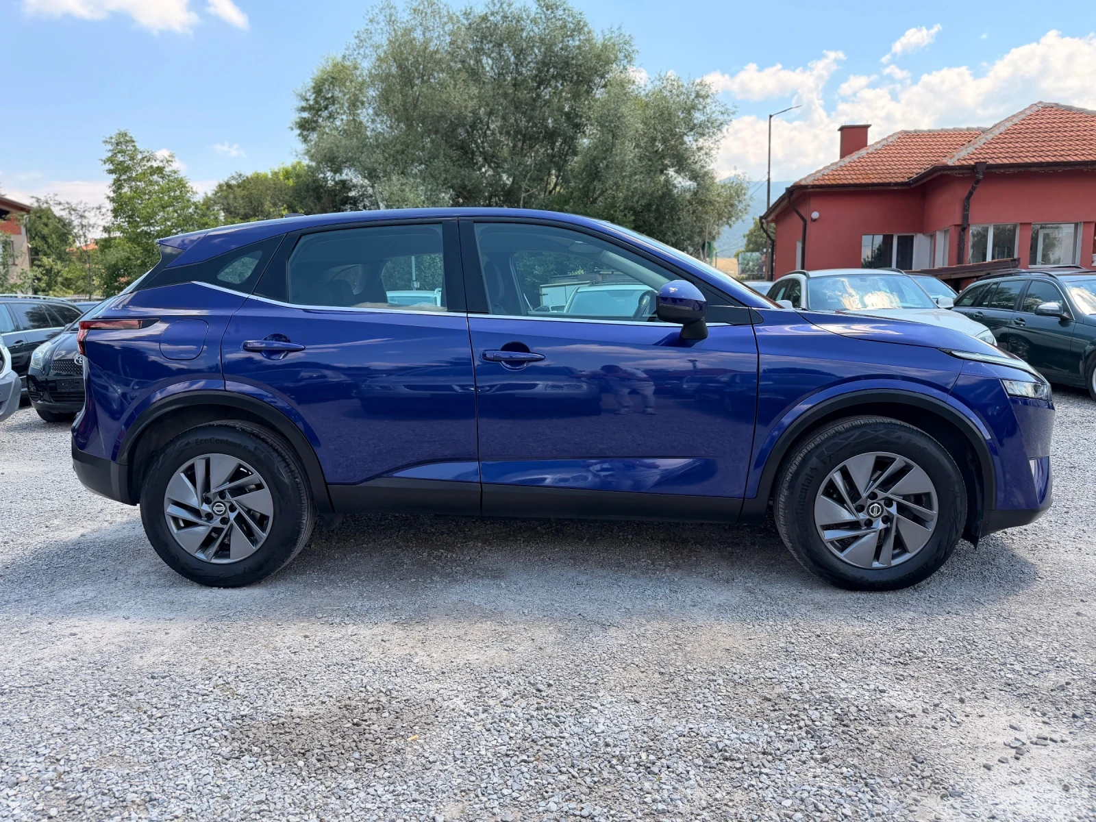 Nissan Qashqai 1.3I-Hybrid/BLIND SPOT/Camera/Serv story | Mobile.bg � ����������� 8