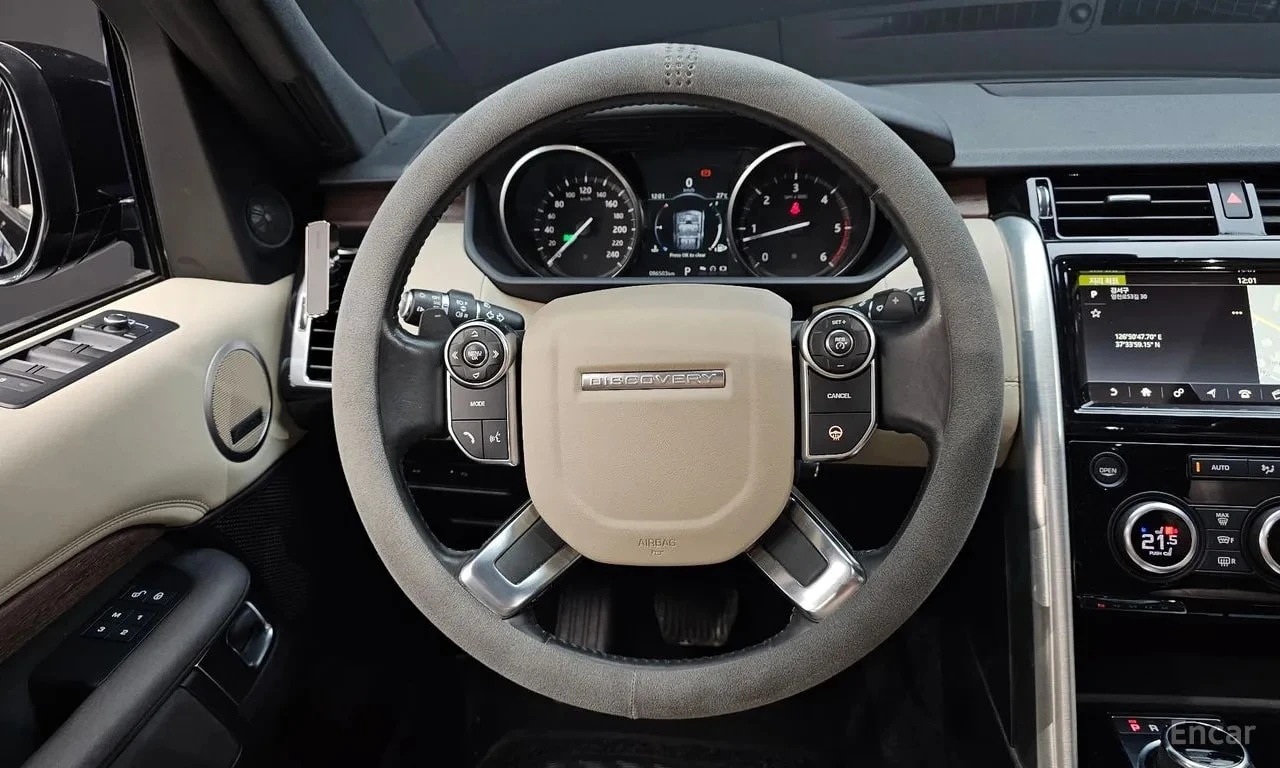 Land Rover Discovery 3.0 TD6 HSE/ФИНАНСИРАНЕ, снимка 13 - Автомобили и джипове - 56134651
