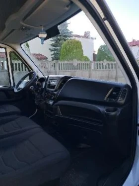 Обява за продажба на Iveco 35c15 Кат Б, блокада ~50 400 лв. - изображение 4 | Auto.bg Обява за продажба на Iveco 35c15 Кат Б, блокада ~50 400 лв. - изображение 4