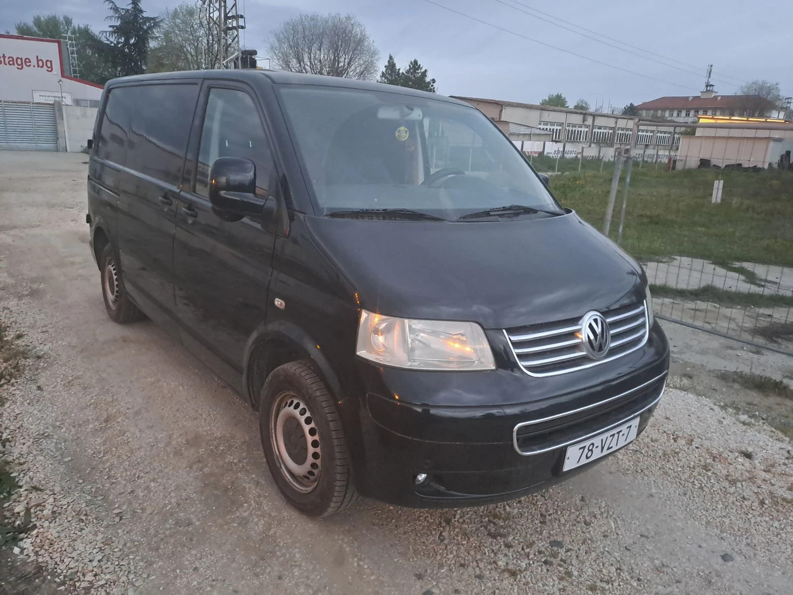 VW Transporter, снимка 3 - Бусове и автобуси - 54259273