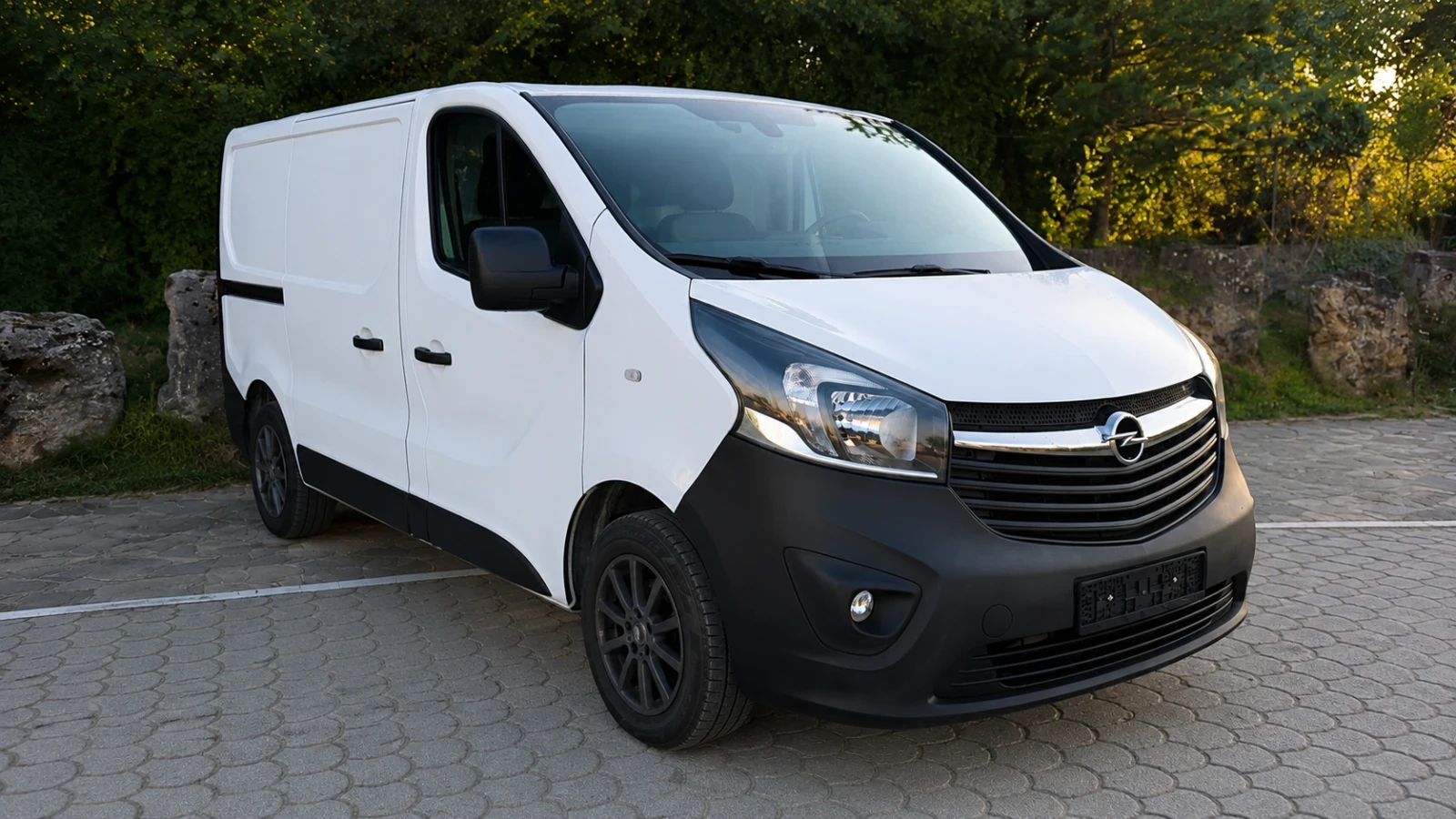 Opel Vivaro 1.6CDTI , 120 HP , Euro 6 , 2018, снимка 3 - Бусове и автобуси - 55748619