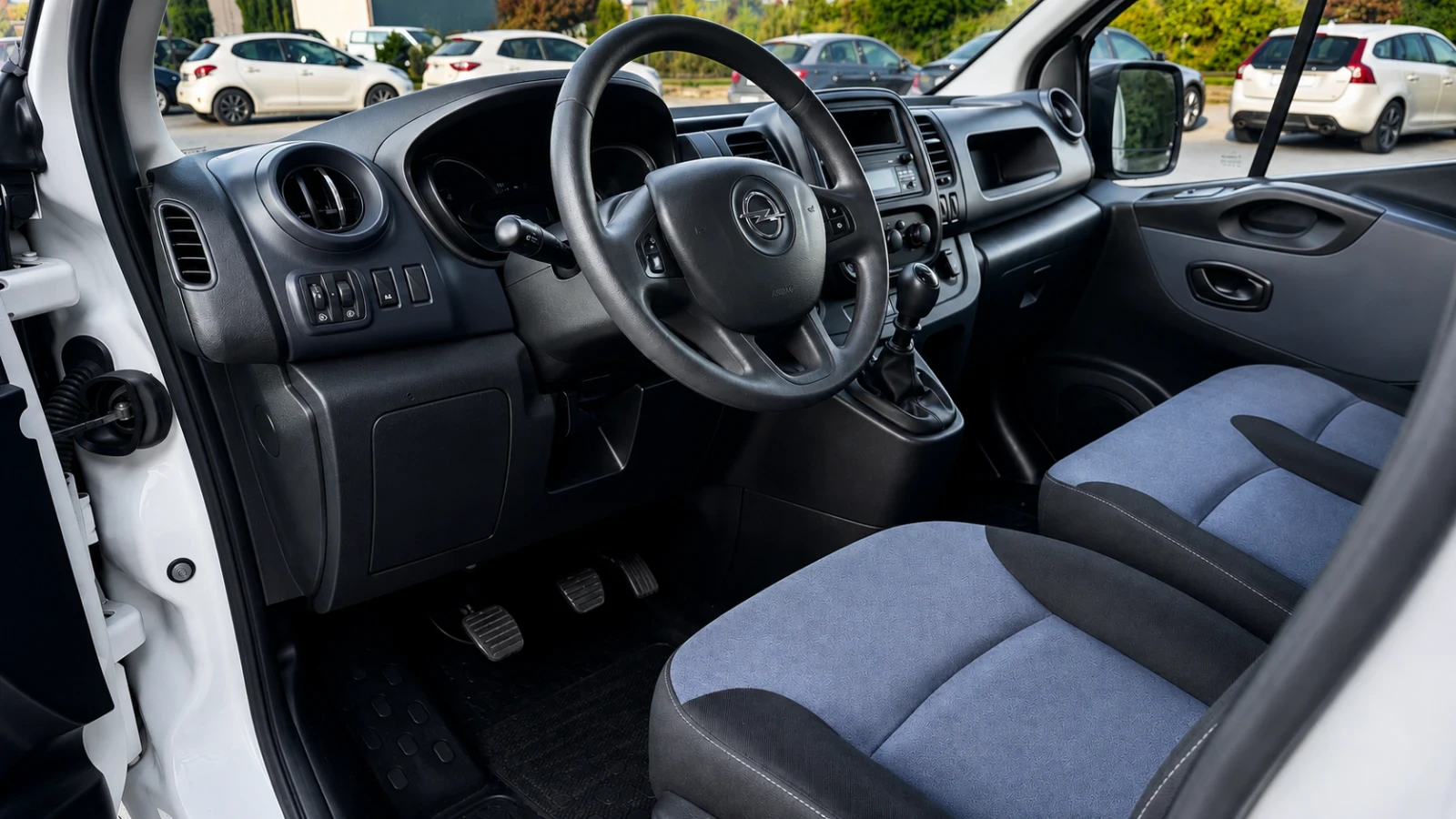 Opel Vivaro 1.6CDTI , 120 HP , Euro 6 , 2018, снимка 7 - Бусове и автобуси - 55748619