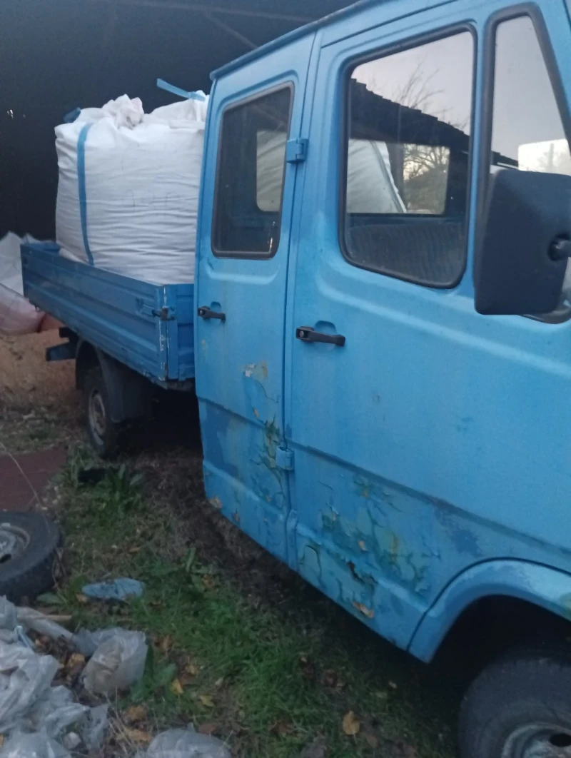 Mercedes-Benz 208 2.3, снимка 4 - Камиони - 52748656