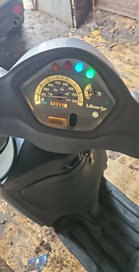 Piaggio Liberty Скутер, снимка 1