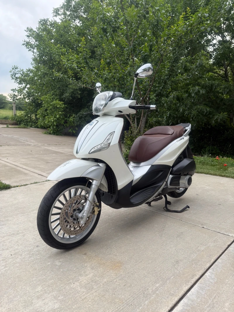 Piaggio Beverly 23000km !!! 300 2broq, снимка 13 - Мотоциклети и мототехника - 50577808