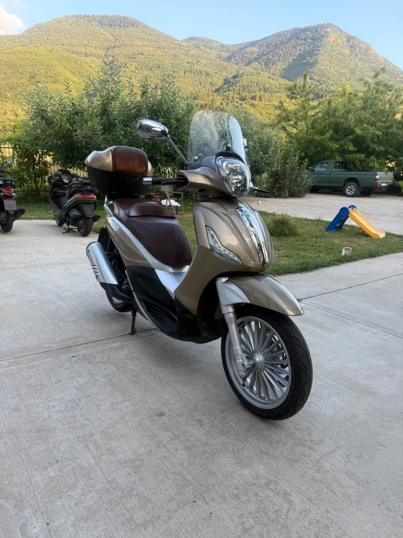 Piaggio Beverly 23000km !!! 300 2broq, снимка 4 - Мотоциклети и мототехника - 50577808