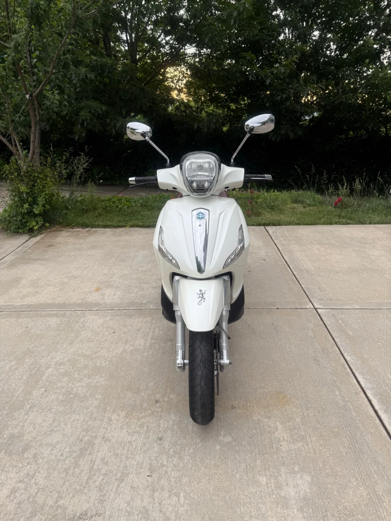 Piaggio Beverly 23000km !!! 300 2broq, снимка 12 - Мотоциклети и мототехника - 50577808