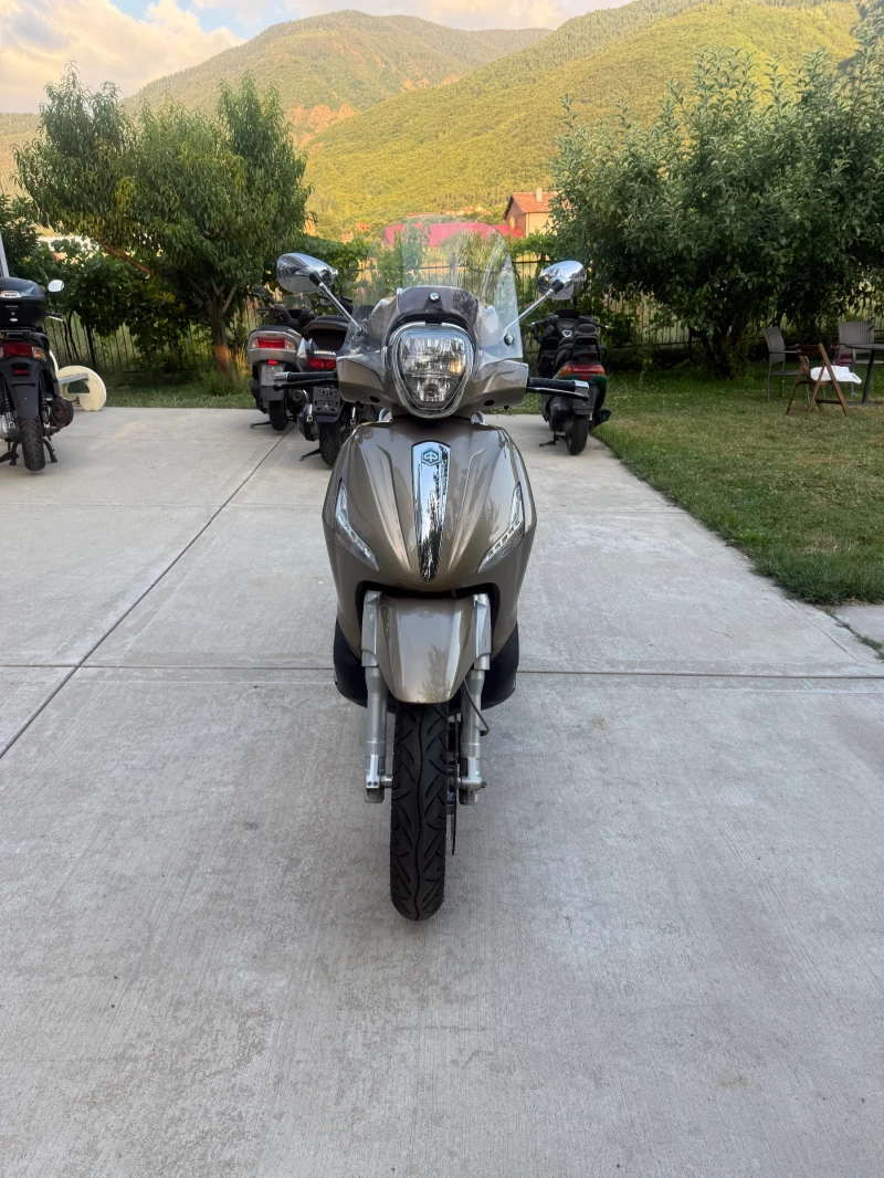 Piaggio Beverly 23000km !!! 300 2broq, снимка 3 - Мотоциклети и мототехника - 50577808