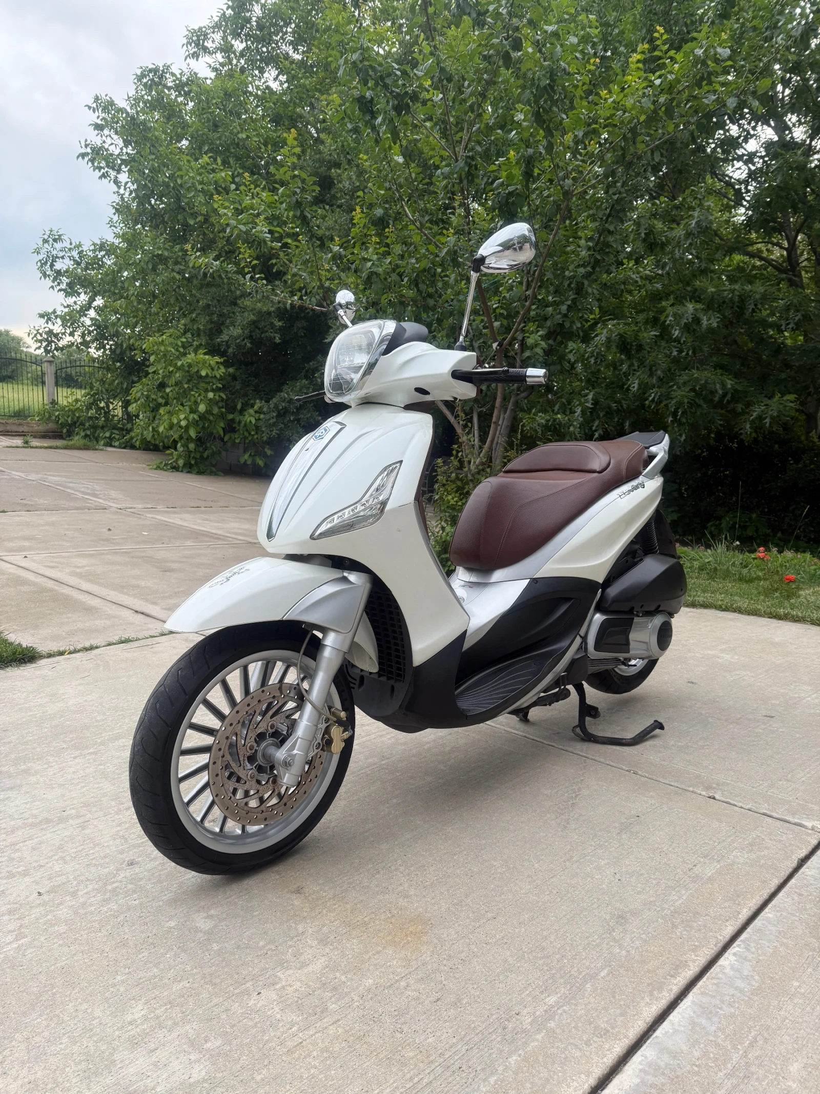 Piaggio Beverly 23000km !!! 300 LED  - изображение 4