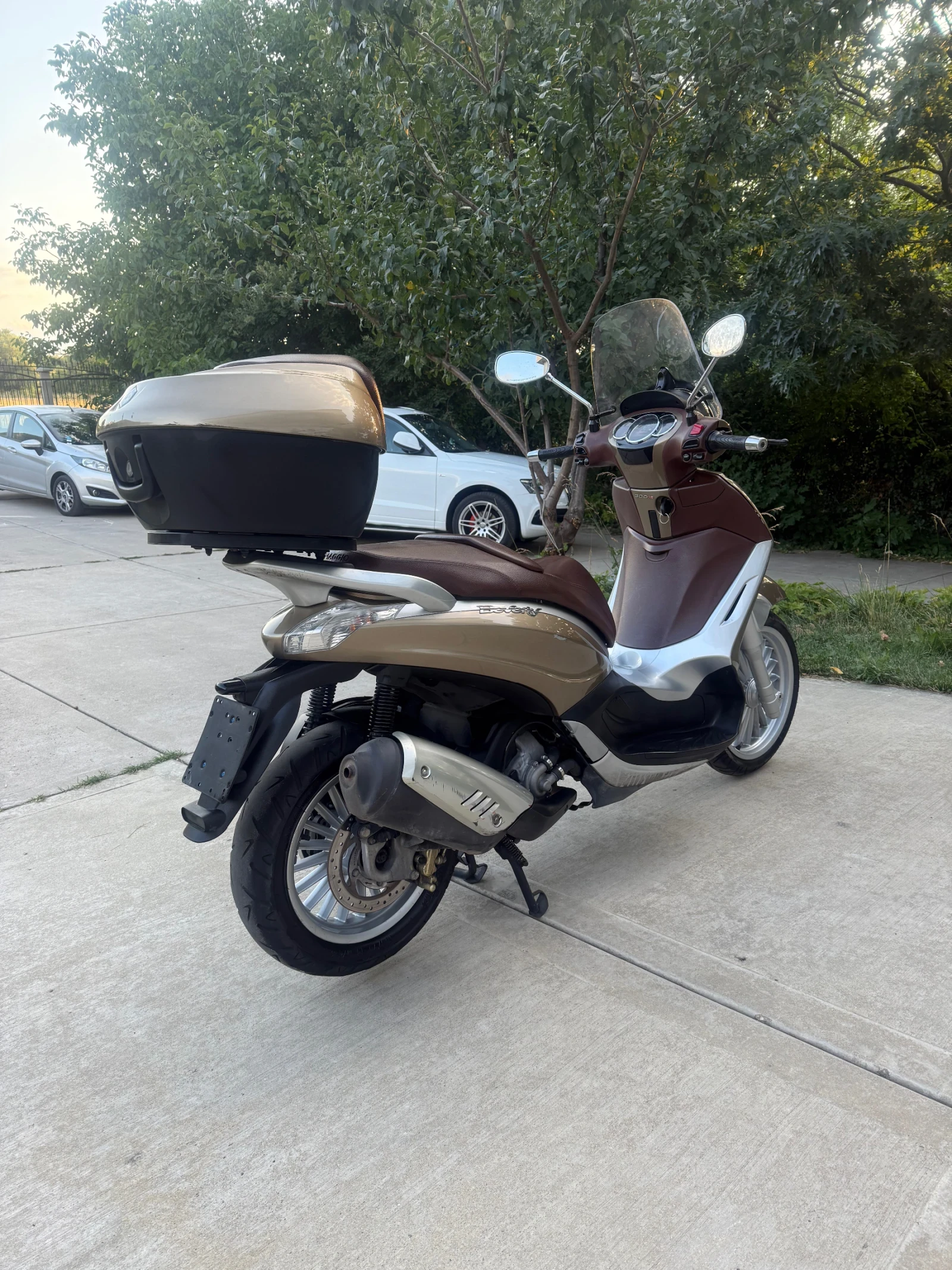 Piaggio Beverly 23000km !!! 300 2broq - изображение 6