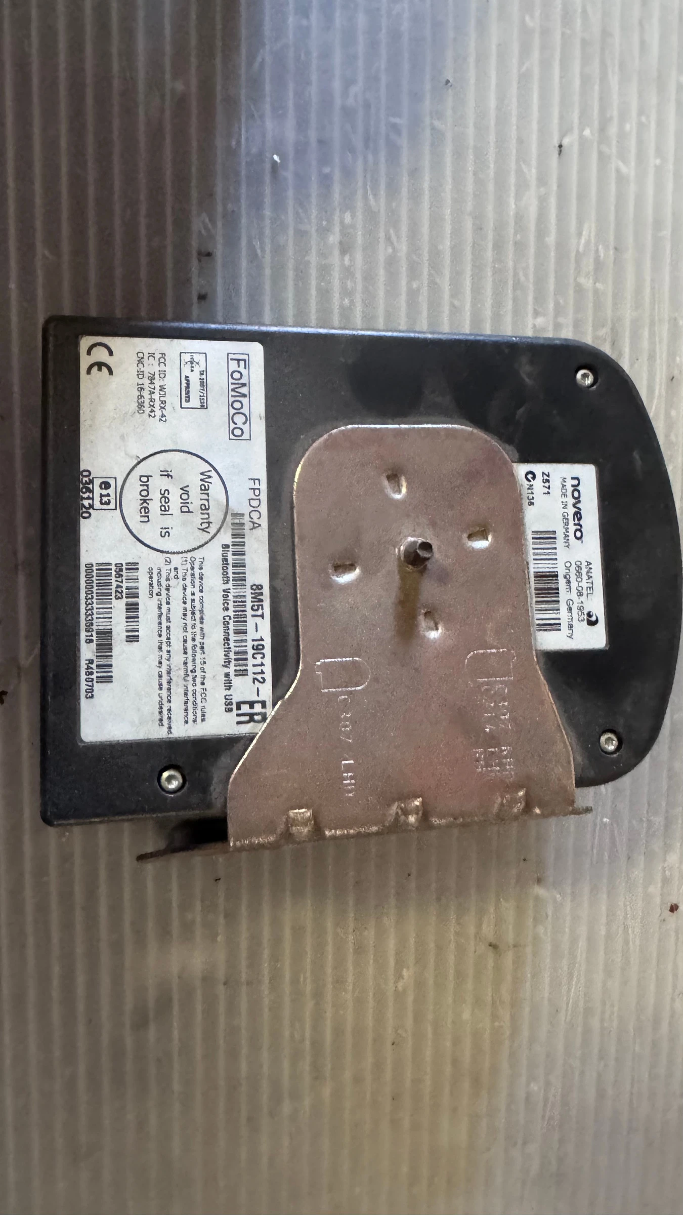   a Ford Focus - 8M5T-19C112 / 0660-08-1953 | Mobile.bg   1