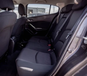 Mazda 3 2.0 бензин ТОП! КАТО НОВА! С ГАРАНЦИЯ!, снимка 11