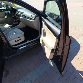 Skoda Superb L&K, снимка 15