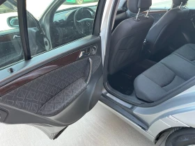 Mercedes-Benz C 200, снимка 15
