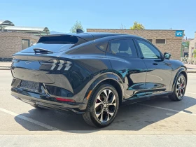 Ford Mustang Mach-E 76.7kWh 269к.с. AWD Фабрична Гаранция до 2030г !!!, снимка 4