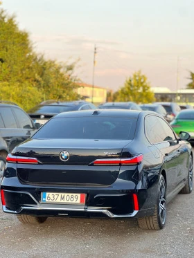 BMW 740  xDrive* M-SPORT* PANO* B&W* 360* HEAD UP* , снимка 3