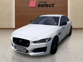     Jaguar XE 2.0i