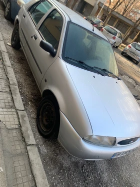 Ford Fiesta ГАЗ, снимка 2