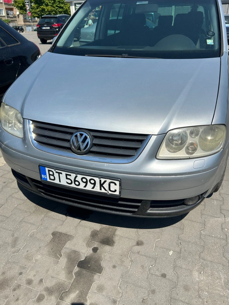 VW Touran, снимка 1 - Автомобили и джипове - 47116874