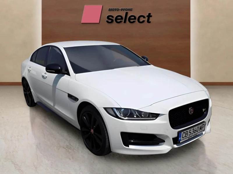 Jaguar XE 2.0i, снимка 7 - Автомобили и джипове - 48093353