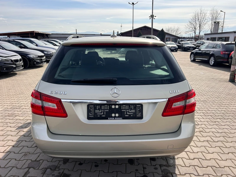 Mercedes-Benz E 200 CDI AVTOMAT/NAVI , снимка 7 - Автомобили и джипове - 49131327