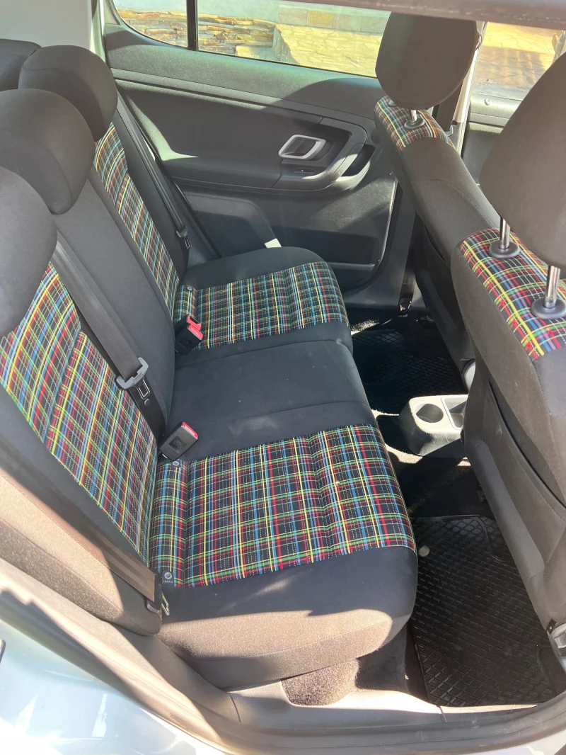 Skoda Fabia 1.6TDI ЛИЗИНГ, снимка 7 - Автомобили и джипове - 51302269