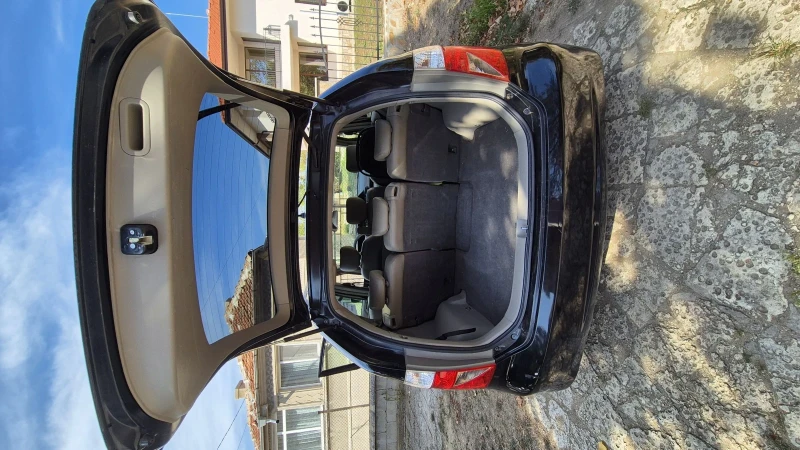 Honda Fr-v, снимка 13 - Автомобили и джипове - 52790854