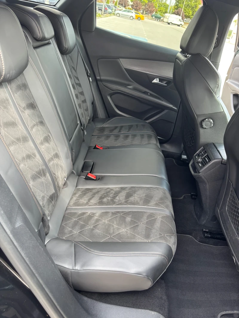Peugeot 3008 2.0BlueHDI 180к.с/Панорама GT-Line , снимка 10 - Автомобили и джипове - 51836736