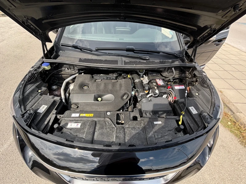 Peugeot 3008 2.0BlueHDI 180к.с/Панорама GT-Line , снимка 14 - Автомобили и джипове - 51836736