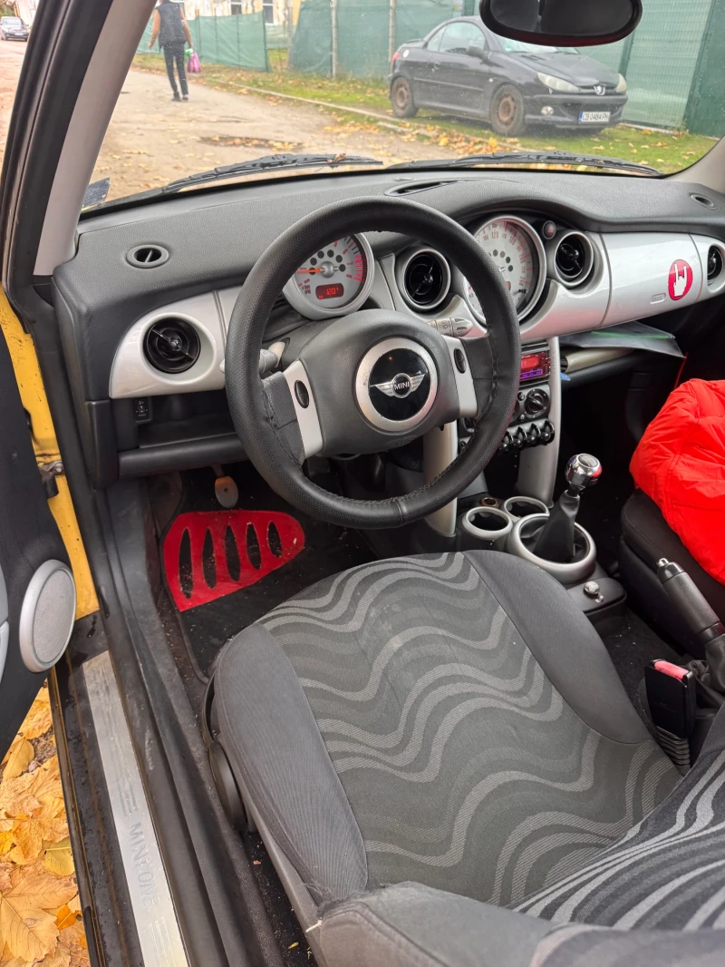 Mini One R50, снимка 7 - Автомобили и джипове - 52332280