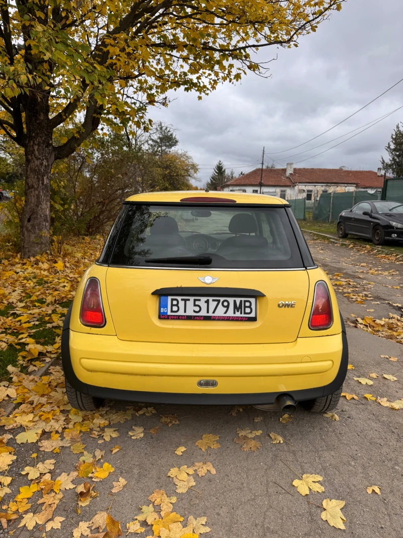 Mini One R50, снимка 4 - Автомобили и джипове - 52332280