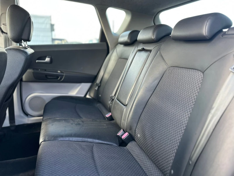 Kia Ceed / 1.6D / 115 HP / , снимка 10 - Автомобили и джипове - 52445832