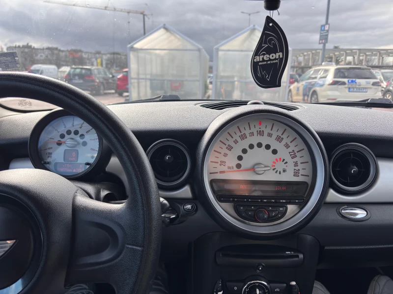 Mini One, снимка 6 - Автомобили и джипове - 52593082