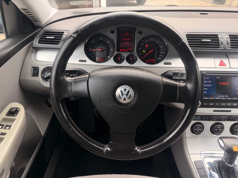 VW Passat 2.0TDI* NAVI* AVTOMAT, снимка 7 - Автомобили и джипове - 52652167