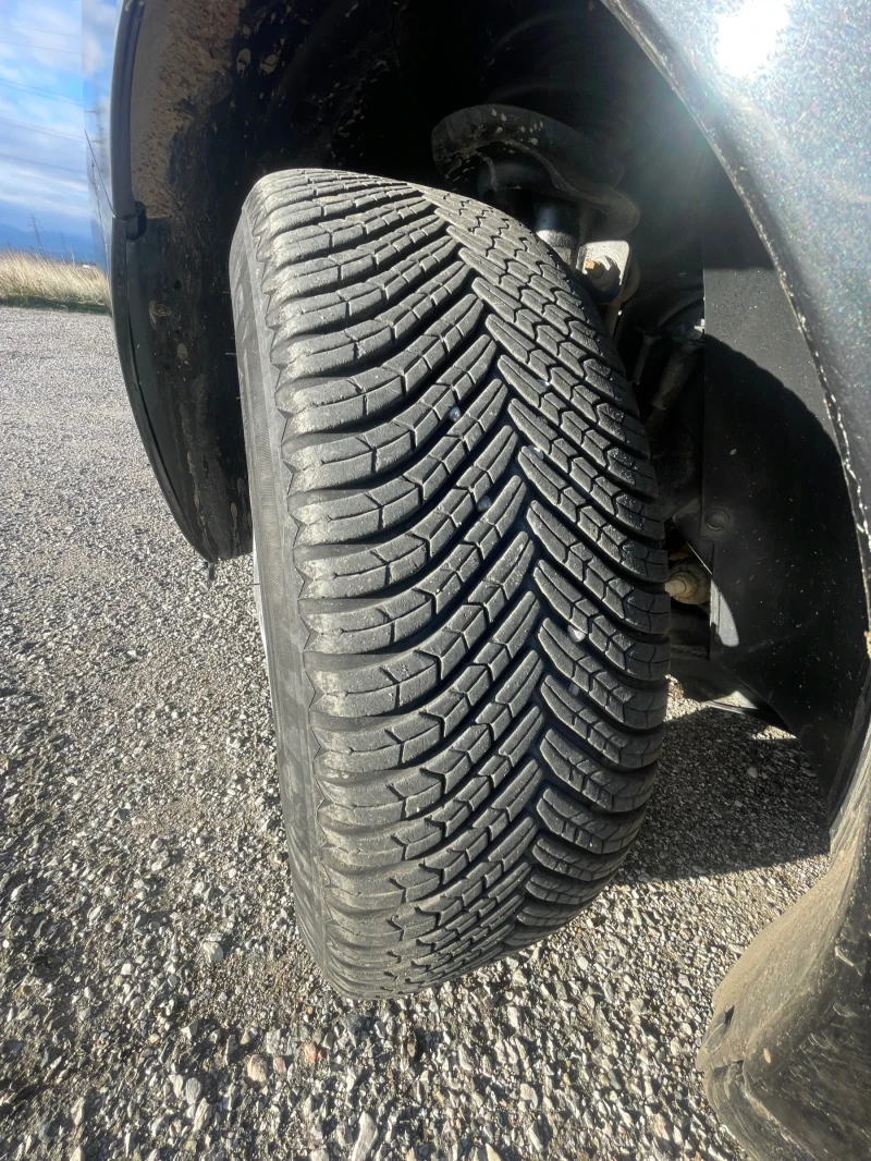 Peugeot 207 1.4i / 75 кс. - 8 клапана / LPG BRC, снимка 5 - Автомобили и джипове - 52705768