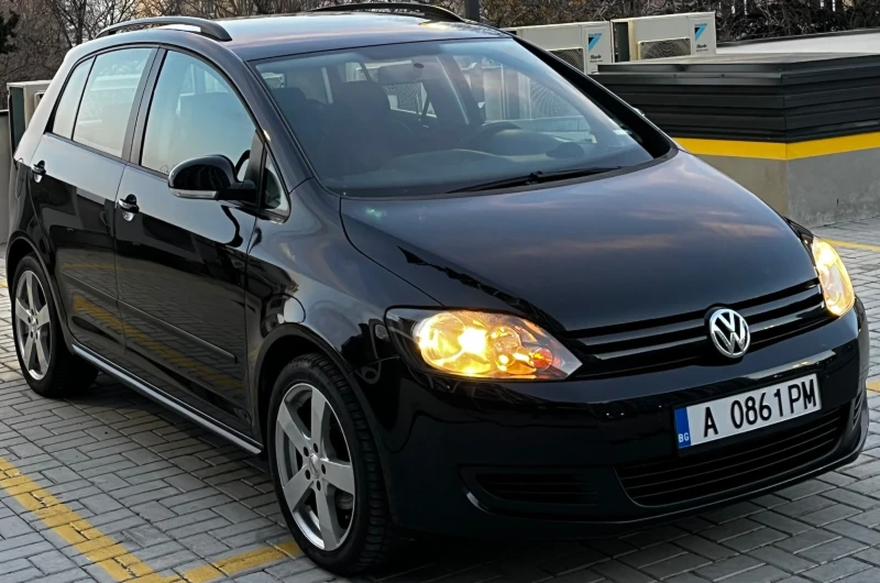 VW Golf Plus 1.6TDI/105КС/2011Г., снимка 9 - Автомобили и джипове - 52850429