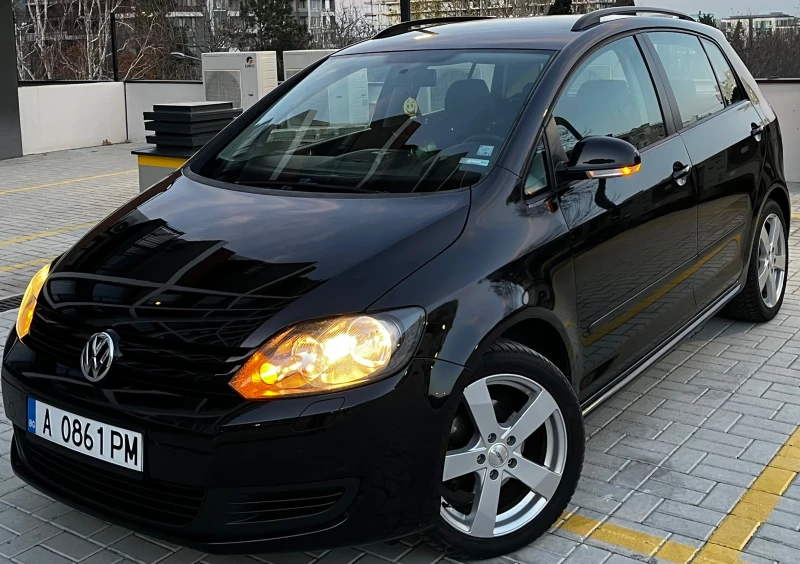 VW Golf Plus 1.6TDI/105КС/2011Г., снимка 3 - Автомобили и джипове - 52850429