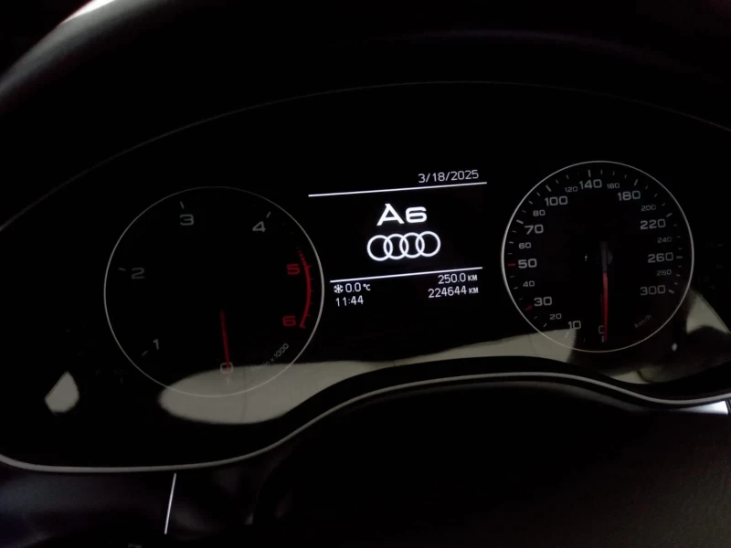 Audi A6 3.0 tdi, снимка 7 - Автомобили и джипове - 53137138