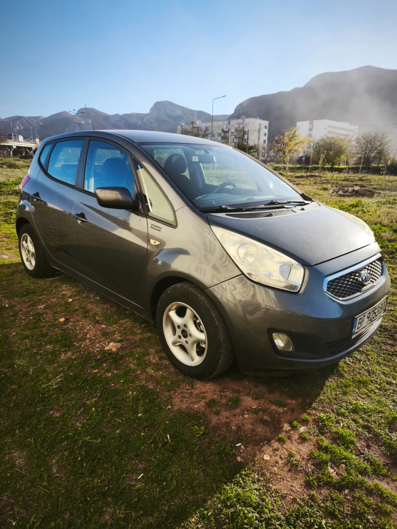 Kia Venga, снимка 2 - Автомобили и джипове - 53374522