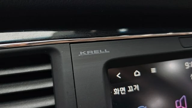Kia Carnival * ОБДУХВАНЕ * 360 КАМЕРА * ДИСТРОНИК * , снимка 6 - Автомобили и джипове - 55409306