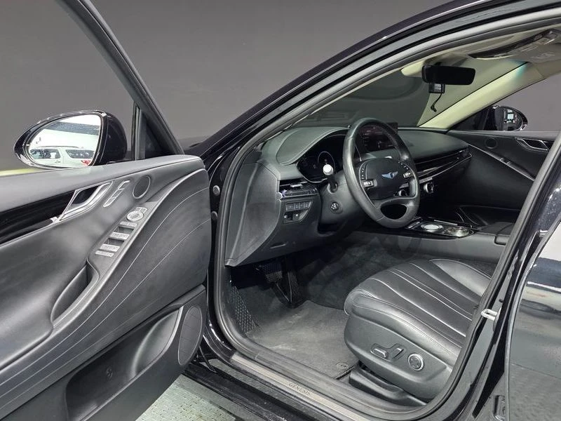 Genesis G80 2.5 Automatic, снимка 6 - Автомобили и джипове - 55599032