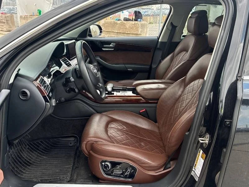 Audi A8 * CARFAX * ОПЦИЯ ЗА ФИНАНСИРАНЕ , снимка 5 - Автомобили и джипове - 55786922