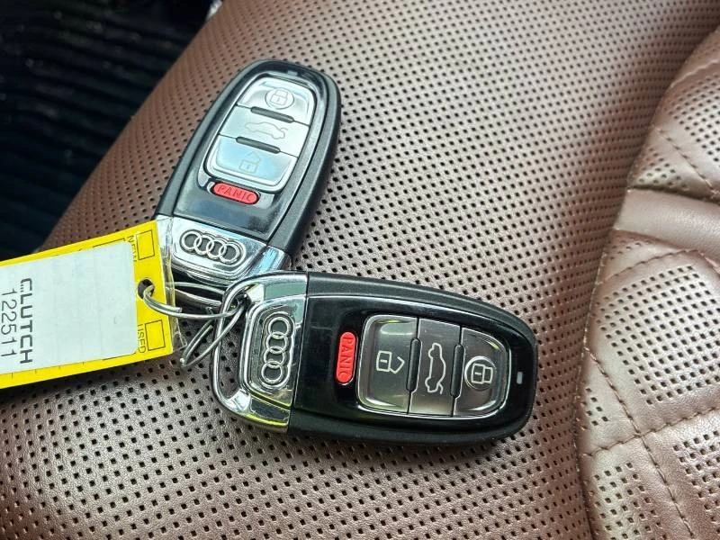 Audi A8 * CARFAX * ОПЦИЯ ЗА ФИНАНСИРАНЕ , снимка 11 - Автомобили и джипове - 55786922